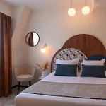 Hotel Helussi París