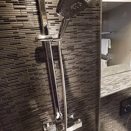 Helussi Hotel París