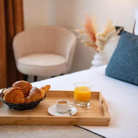 Hotel Helussi París