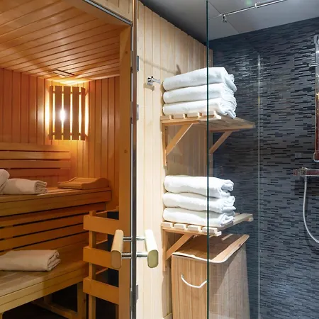 エルッシオテル ホテル