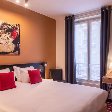 Helussi Hotel