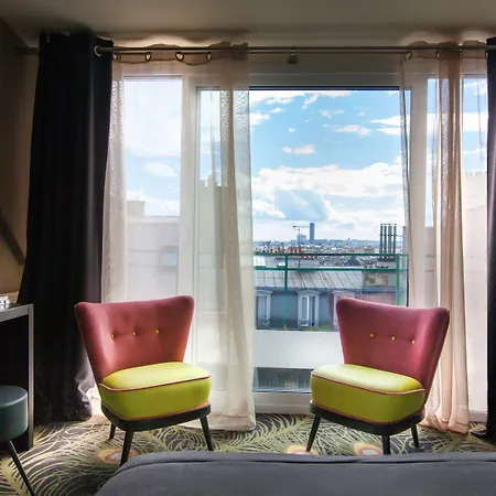 エルッシオテル ホテル 3*