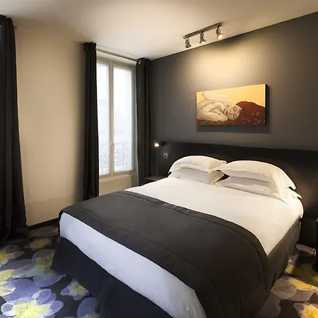 Hotel Helussi Parijs