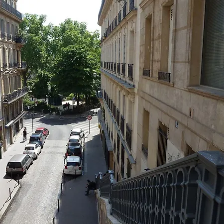 Szálloda Helussi 3*