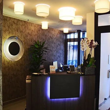 Helussi Hotel 3*