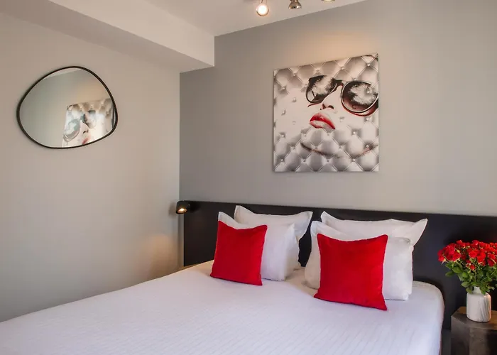 Helussi Hotel Paryż