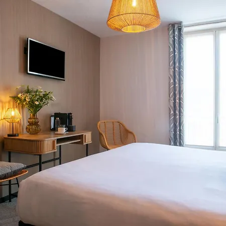 Otel Helussi 3*
